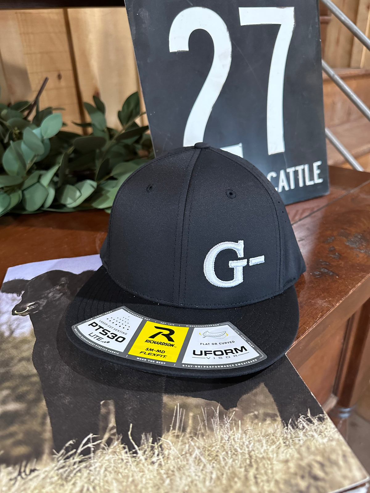 Black with White  G- PTS30